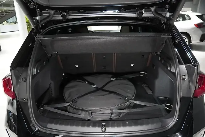 BMW IX1 - Imagem 7