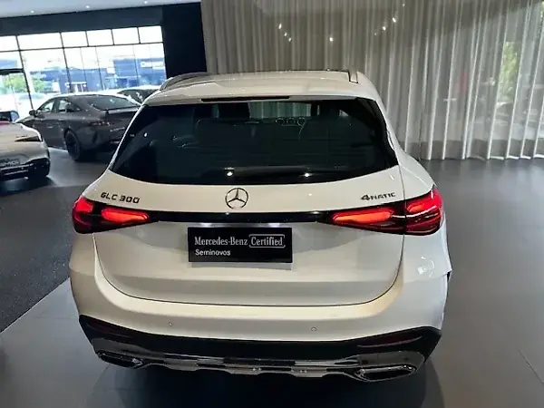 Mercedes Glc 300e - Imagem 7
