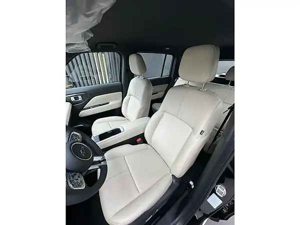 Chevrolet Spark Euv - Imagem 8