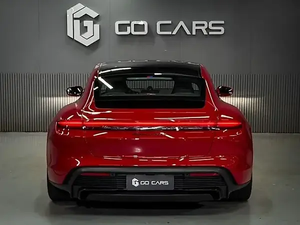Porsche Taycan - Imagem 4