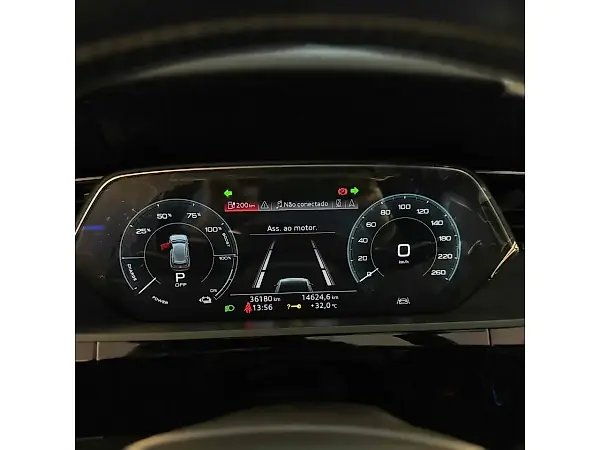 Audi E-tron - Imagem 13