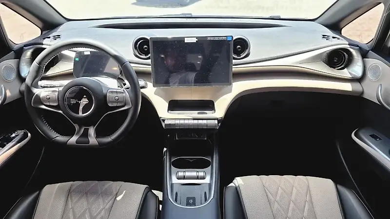 BYD Dolphin - Imagem 12