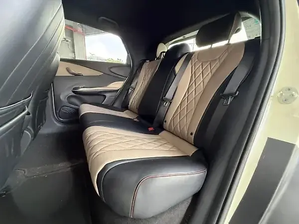 BYD Dolphin - Imagem 13