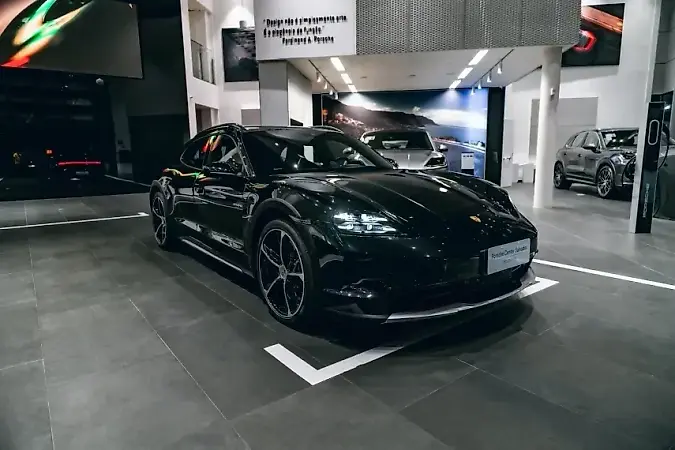 Porsche Taycan - Imagem 3