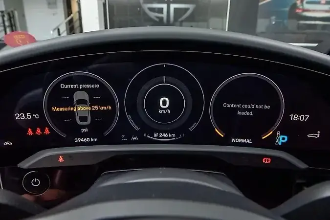 Porsche Taycan - Imagem 7