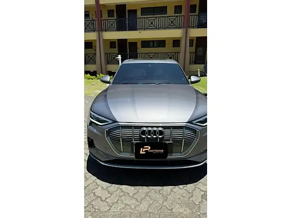 Audi E-tron S Sportback - Imagem 10