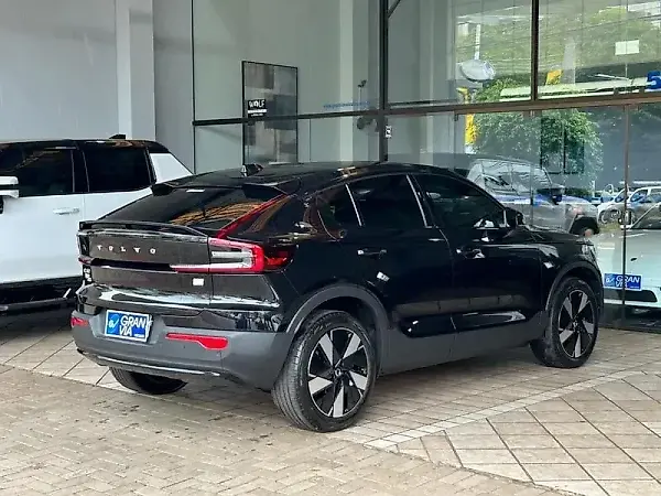 Volvo C40 Recharge - Imagem 5