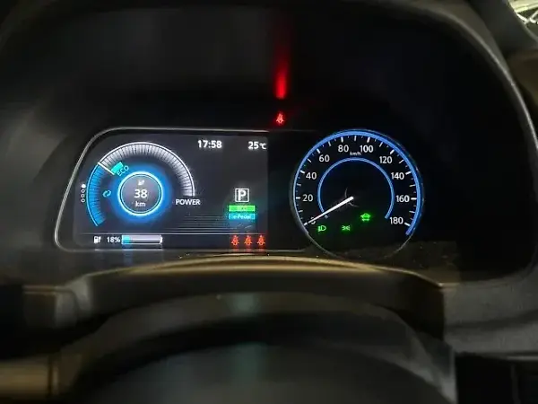 Nissan Leaf - Imagem 7