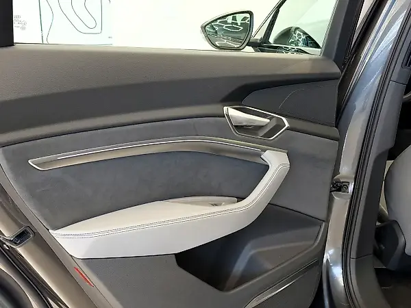 Audi E-tron - Imagem 12
