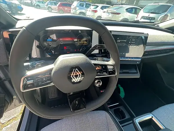 Renault Megane E-tech Electric - Imagem 6