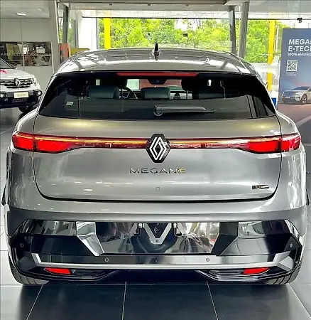 Renault Megane E-tech Electric - Imagem 14