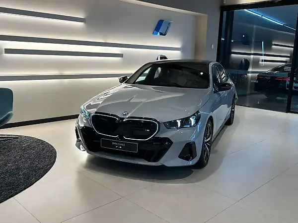 BMW I5 M60 - Imagem 2