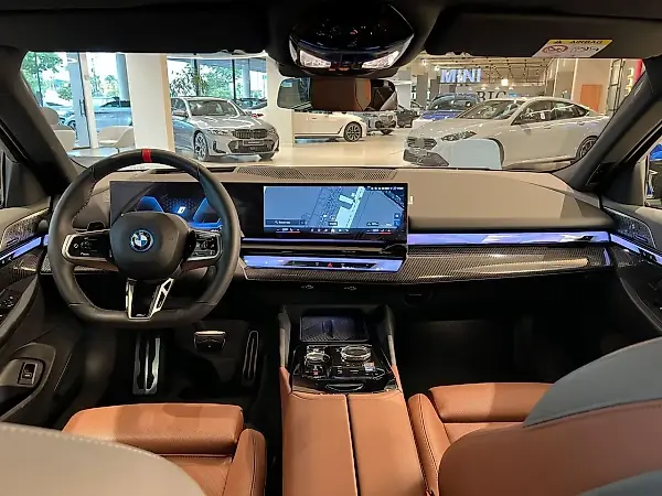 BMW I5 M60 - Imagem 10