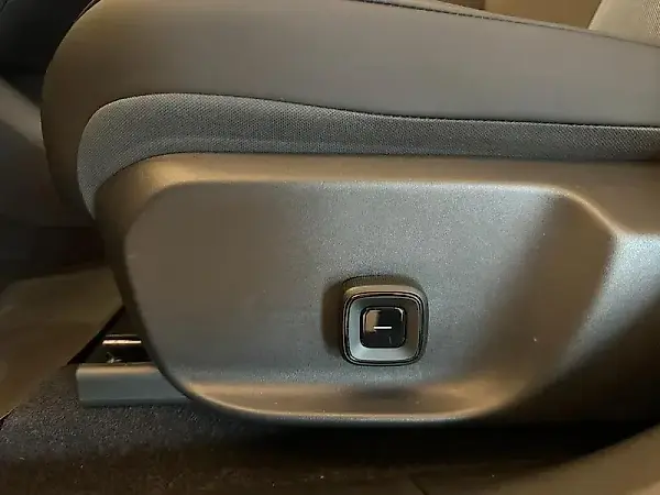 Volvo EX30 - Imagem 10