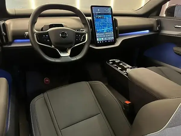 Volvo EX30 - Imagem 12