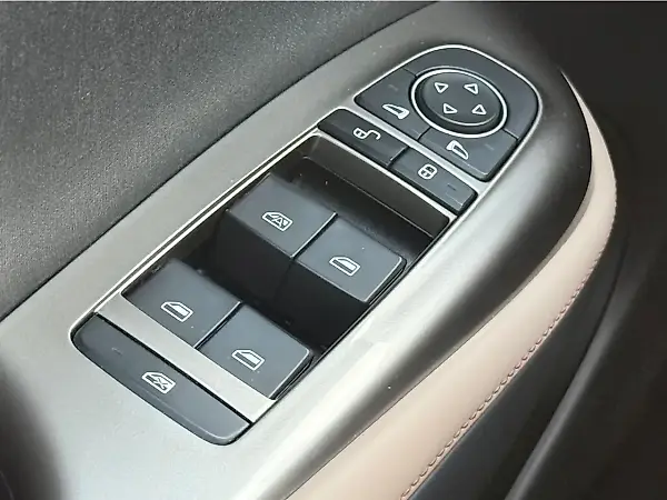 BYD Dolphin - Imagem 16