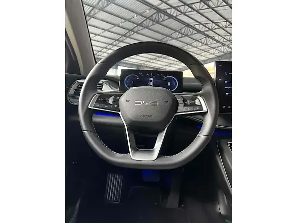 BYD King - Imagem 8