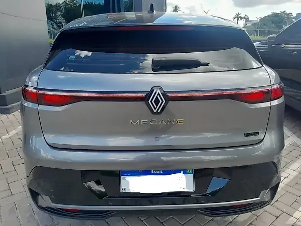 Renault Megane E-tech Electric - Imagem 4