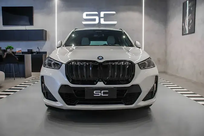 BMW IX1 - Imagem 5