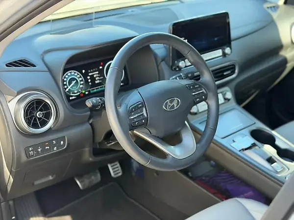 Hyundai Kona Electric - Imagem 10