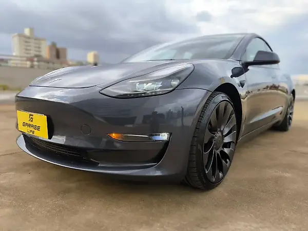 Tesla Model 3 - Imagem 16