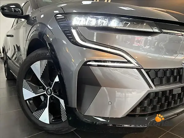 Renault Megane E-tech Electric - Imagem 5