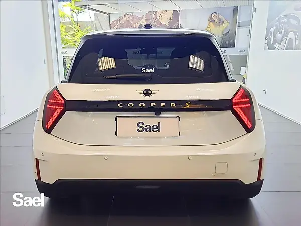 Mini Cooper SE - Imagem 7