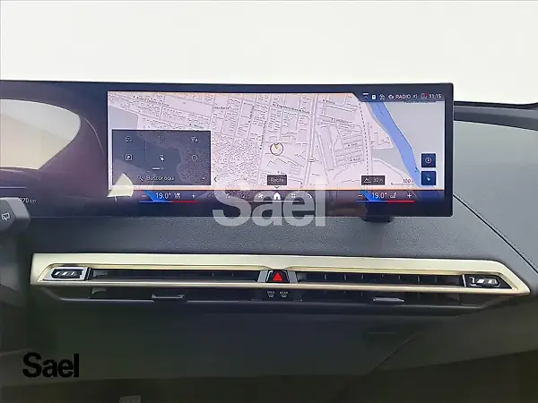 BMW Ix - Imagem 14