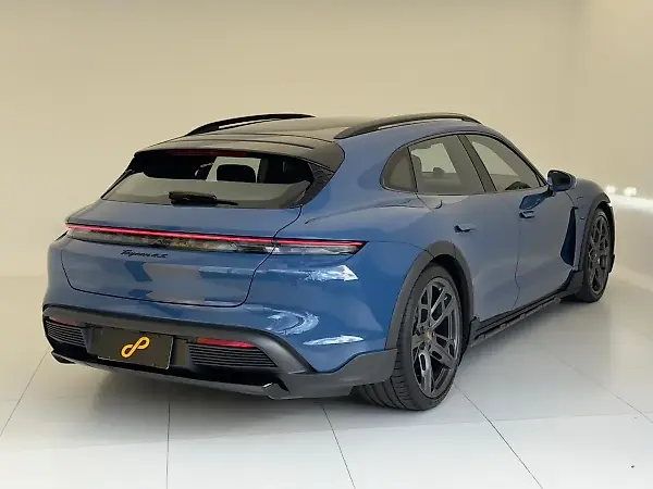 Porsche Taycan - Imagem 5