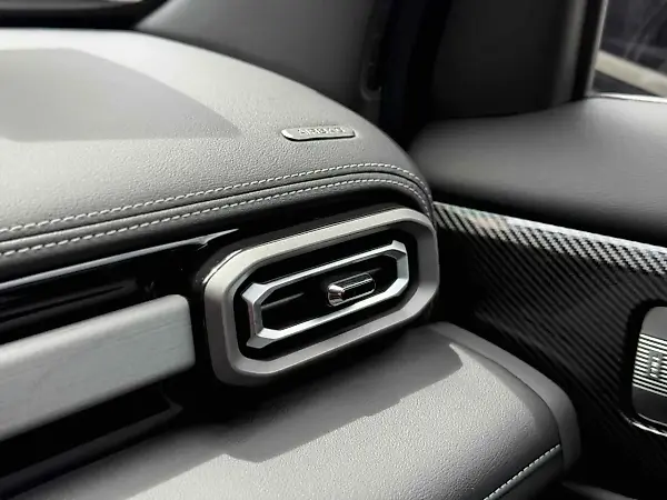Chevrolet Spark Euv - Imagem 4