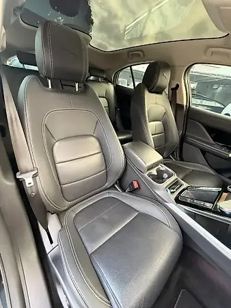 Jaguar I-pace - Imagem 12