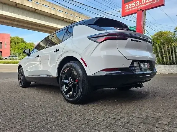Chevrolet Equinox EV - Imagem 8