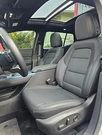 Chevrolet Equinox EV - Imagem 18