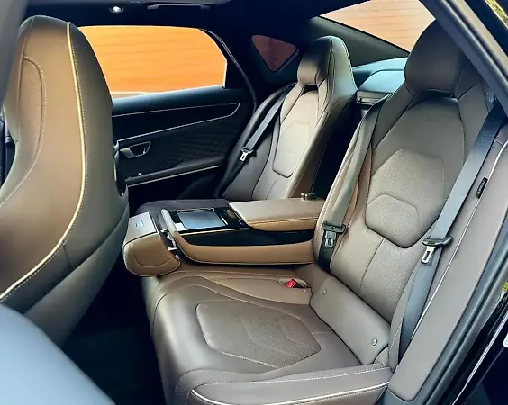 BYD Han - Imagem 6