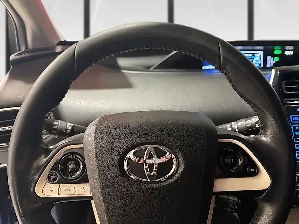 Toyota Prius Gen-4 - Imagem 8