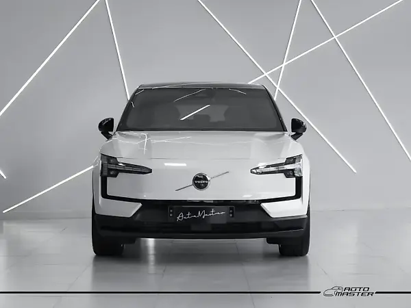 Volvo EX30 - Imagem 3