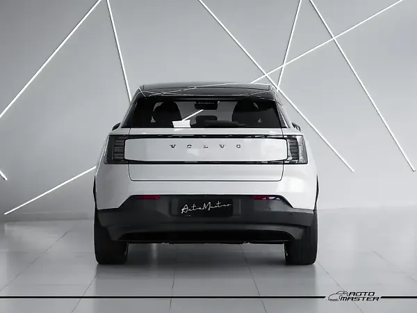 Volvo EX30 - Imagem 4
