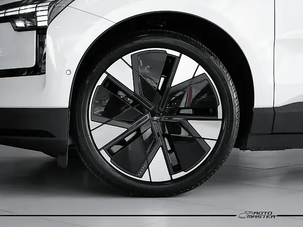 Volvo EX30 - Imagem 14