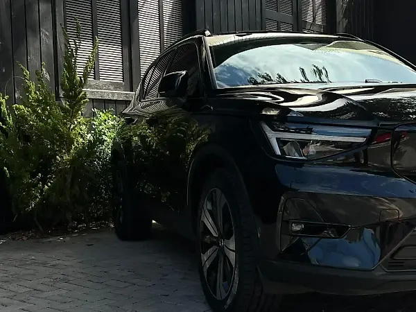 Volvo XC40 Recharge - Imagem 3
