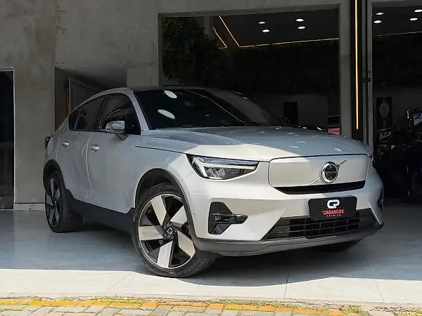 Volvo C40 Recharge - Imagem 1