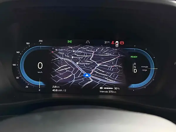 Volvo C40 Recharge - Imagem 14