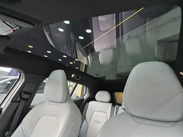 Volvo EX30 - Imagem 15