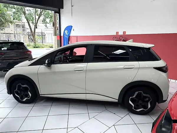 BYD Dolphin - Imagem 4