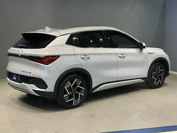 BYD Yuan Plus - Imagem 6