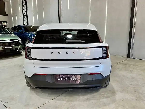Volvo EX30 - Imagem 7