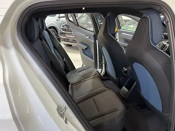 Volvo EX30 - Imagem 9