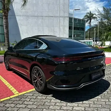BYD Han - Imagem 16