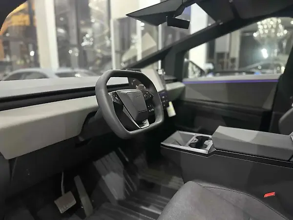 Tesla Cybertruck - Imagem 9