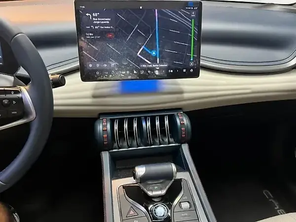 BYD Yuan Plus - Imagem 11