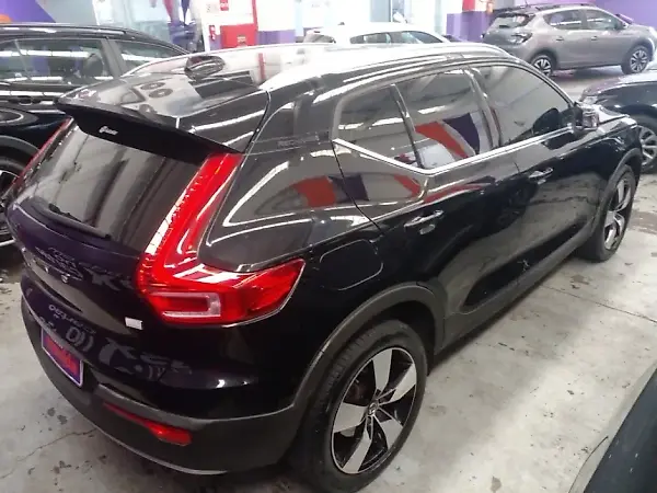 Volvo XC40 - Imagem 6